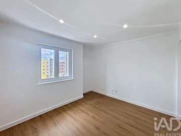 Apartamento T2 para Venda em Alto do Seixalinho, Santo André e Verderena