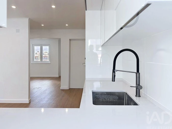 Apartamento T2 para Venda em Alto do Seixalinho, Santo André e Verderena Foto 2