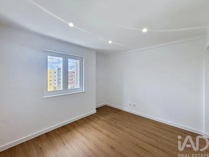 Apartamento T2 para Venda em Alto do Seixalinho, Santo André e Verderena Foto 7