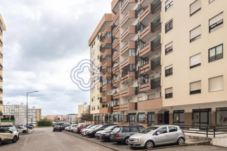 Apartamento T3 para Venda em Setubal (São Sebastião) Foto 44