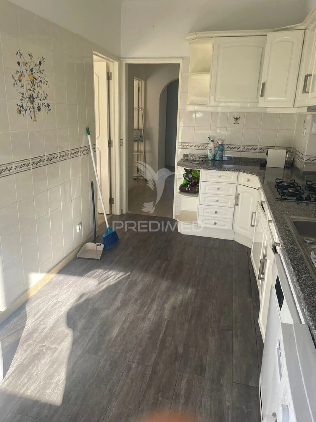 Apartamento T2 para Venda em Águas Livres Foto 8