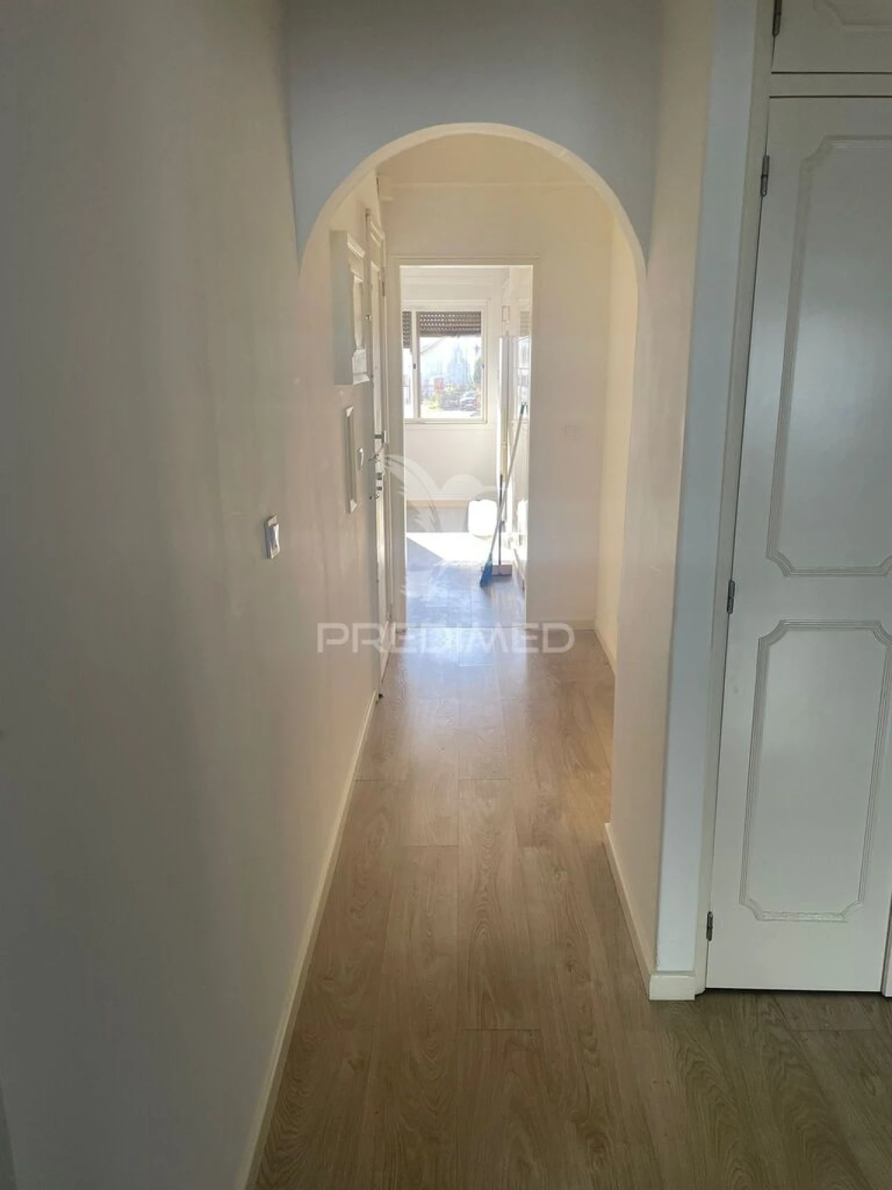 Apartamento T2 para Venda em Águas Livres Foto 3