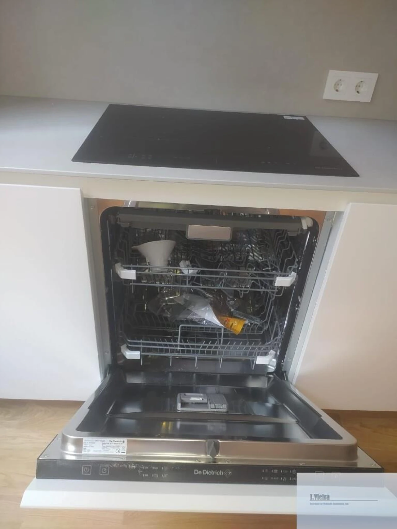 Apartamento para Venda em Espinho Foto 3