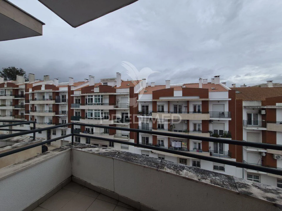 Apartamento T2 para Venda em Laranjeiro e Feijó Foto 11