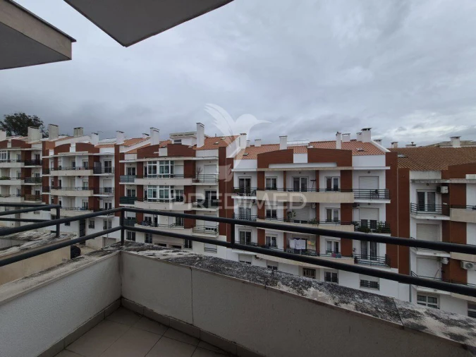 Apartamento T2 para Venda em Laranjeiro e Feijó Foto 11