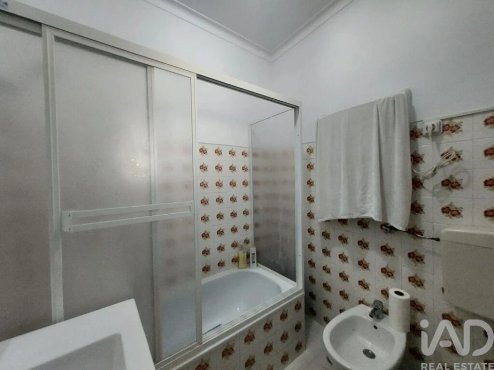 Apartamento T2 para Venda em Amora Foto 14