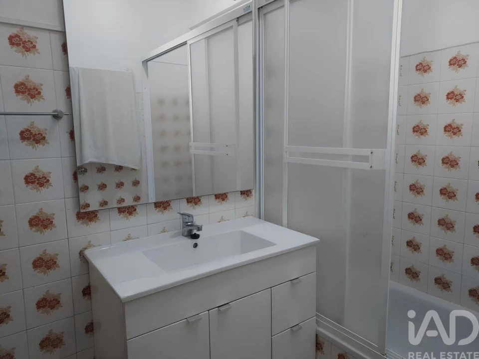 Apartamento T2 para Venda em Amora Foto 12