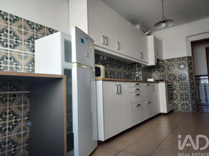 Apartamento T2 para Venda em Amora Foto 2