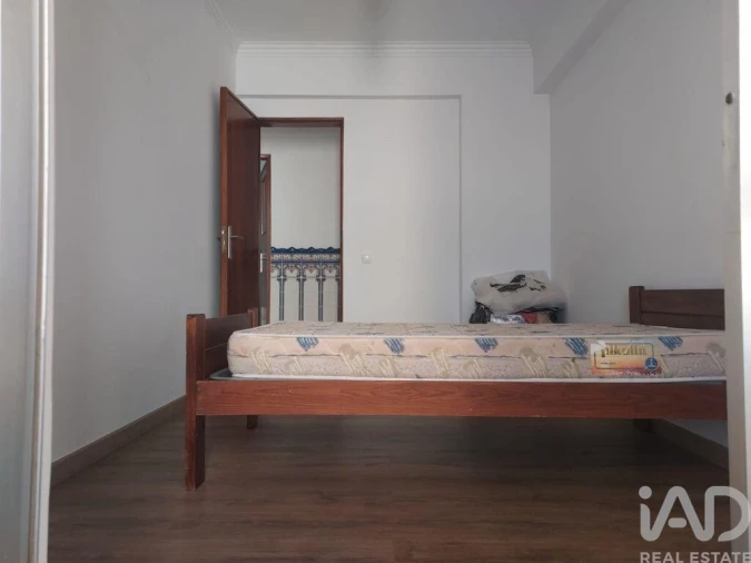 Apartamento T2 para Venda em Amora Foto 24