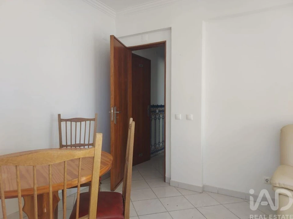 Apartamento T2 para Venda em Amora Foto 20