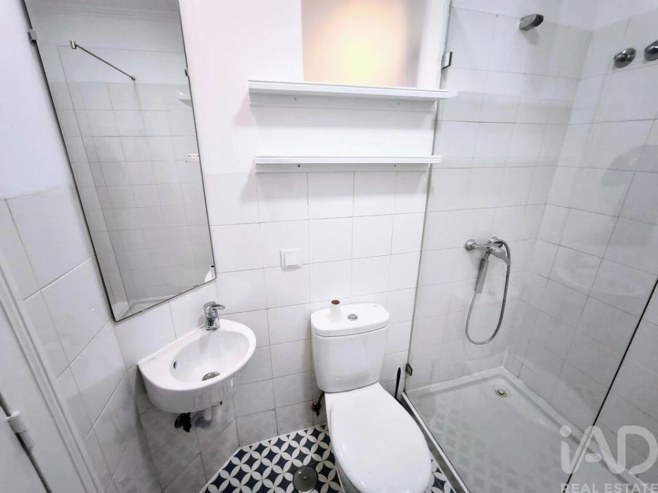 Apartamento T3 para Arrendamento em Arroios Foto 19