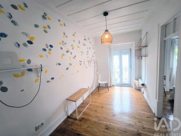 Apartamento T3 para Arrendamento em Arroios