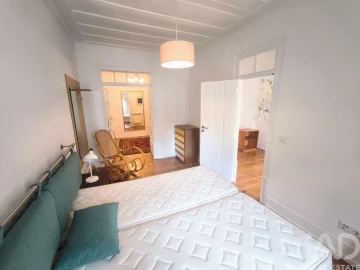 Apartamento T3 para Arrendamento em Arroios