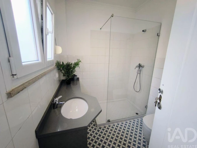 Apartamento T3 para Arrendamento em Arroios Foto 25