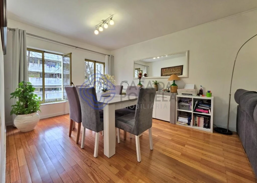 Apartamento T2 para Venda em Creixomil Foto 9