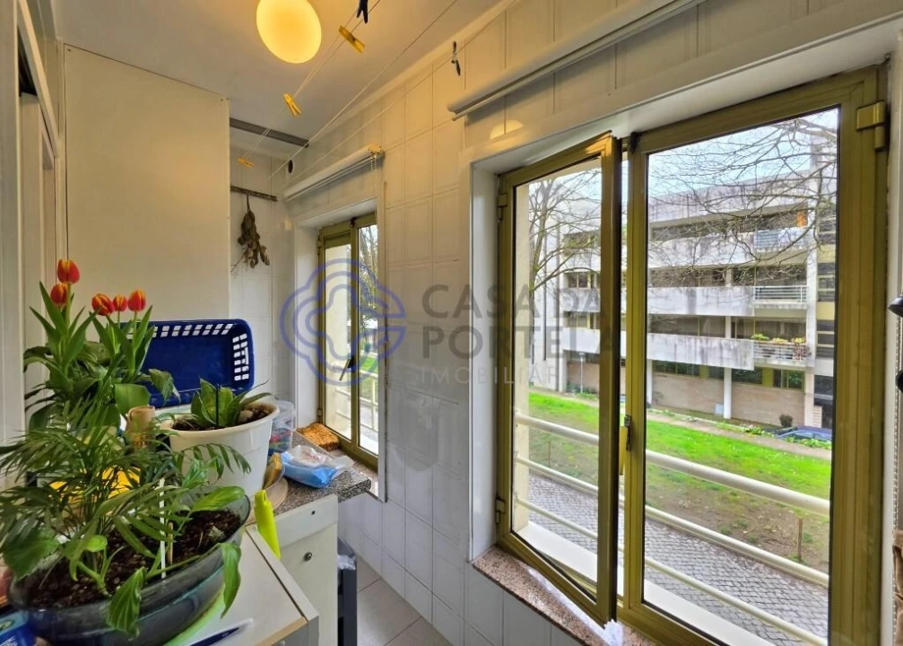 Apartamento T2 para Venda em Creixomil Foto 13