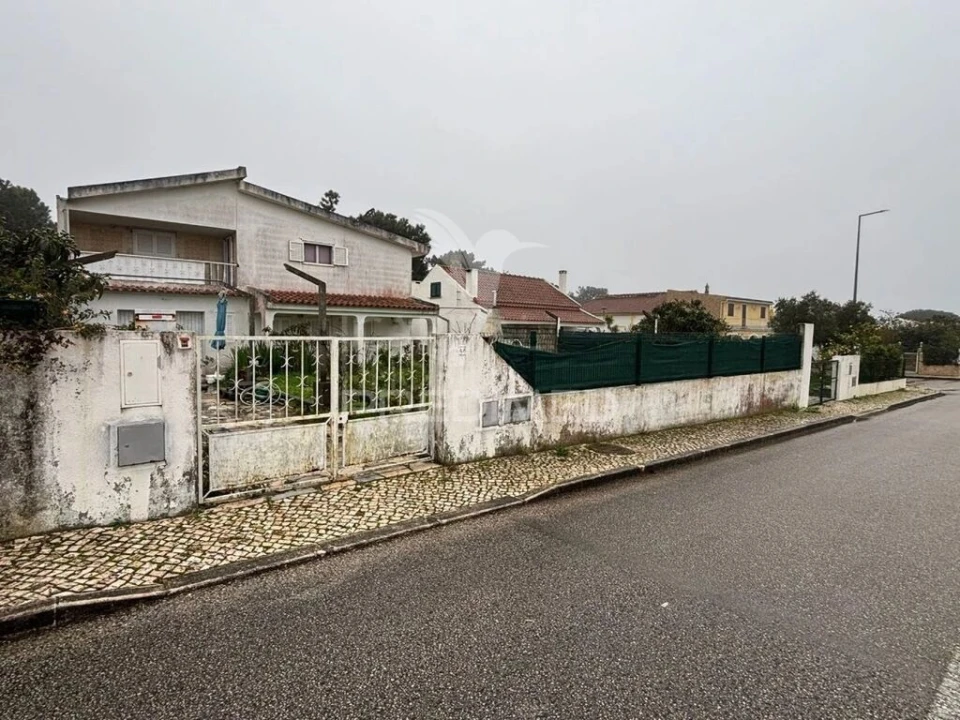 Moradia T3 para Venda em Sesimbra (Castelo) Foto 1