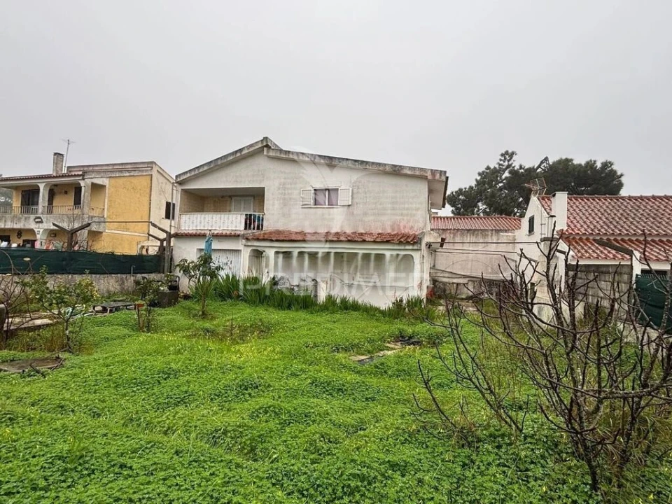 Moradia T3 para Venda em Sesimbra (Castelo) Foto 3