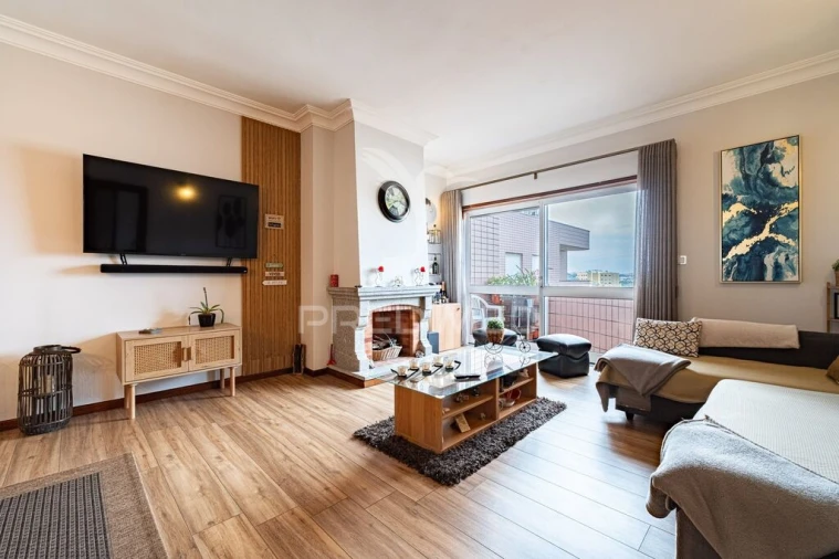 Apartamento T3 para Venda em Gondomar (São Cosme), Valbom e Jovim Foto 3