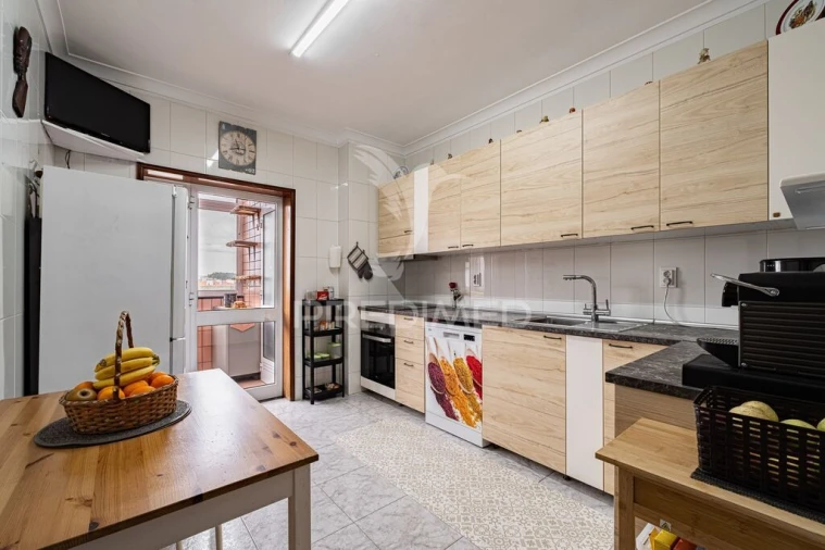 Apartamento T3 para Venda em Gondomar (São Cosme), Valbom e Jovim Foto 6