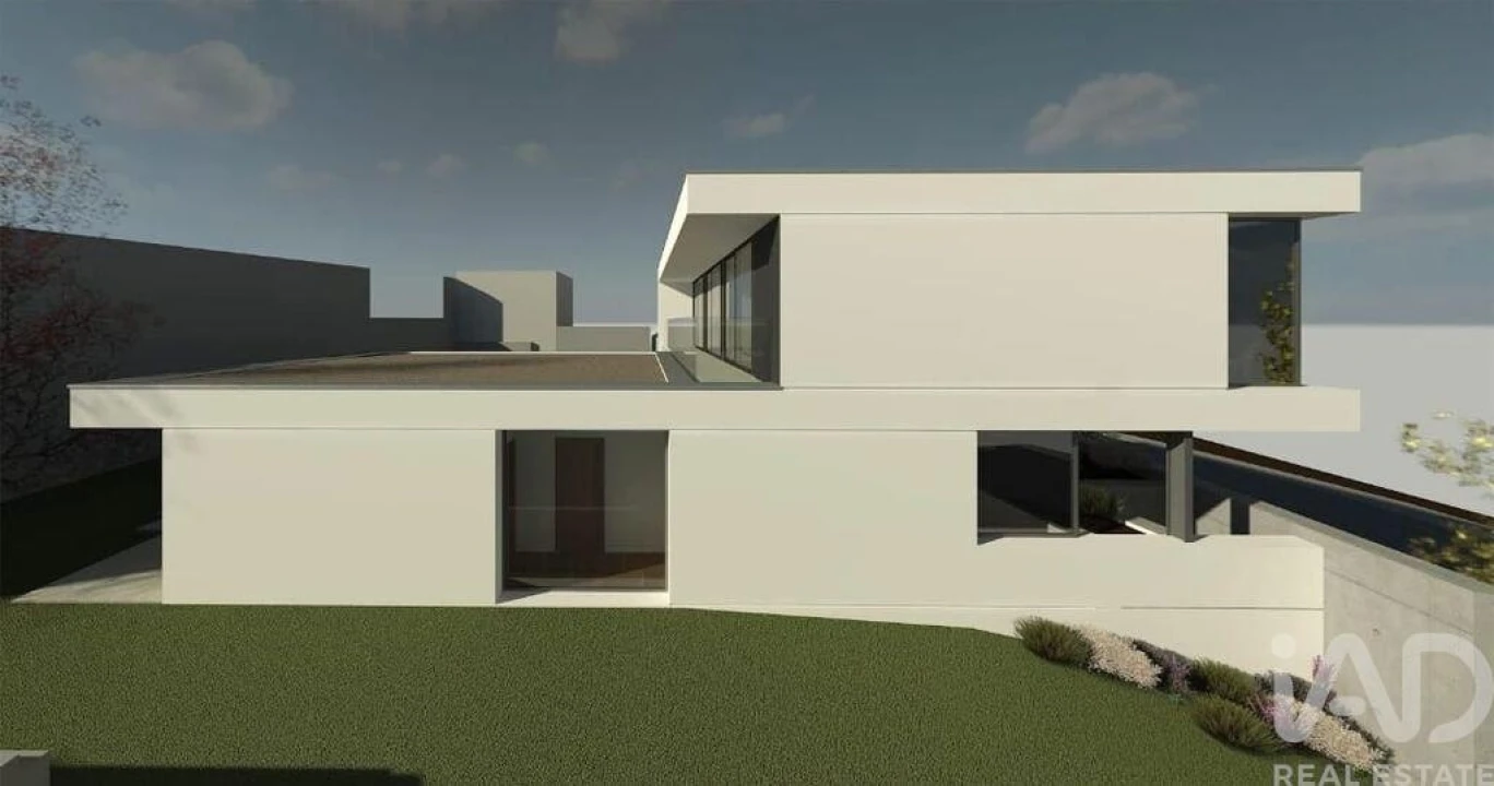 Terreno para Venda em Paços de Brandão Foto 4