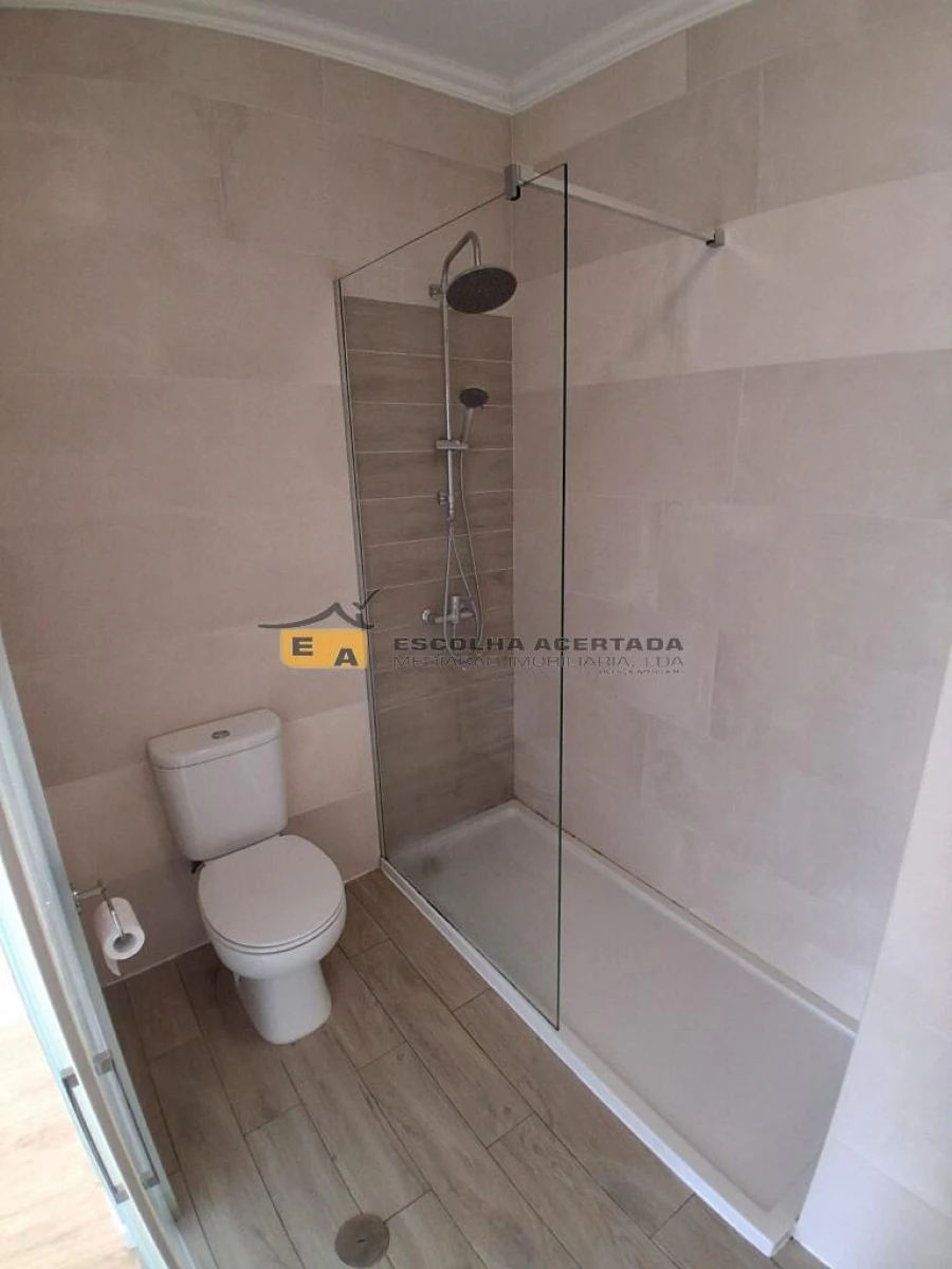 Moradia T3 para Venda em Gondomar (São Cosme), Valbom e Jovim Foto 23