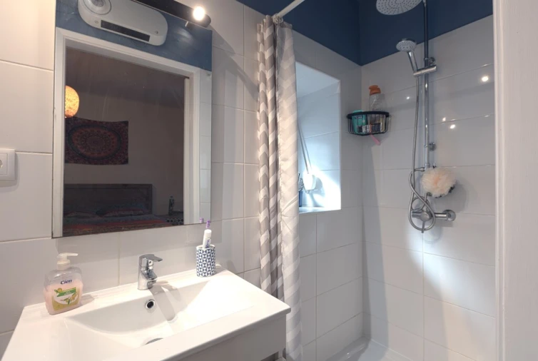 Moradia T3 para Venda em Casais e Alviobeira Foto 16