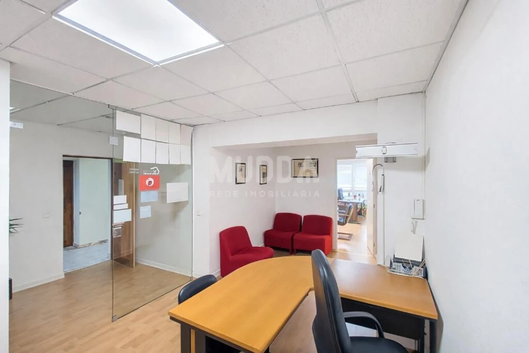 Escritório para Venda em Sé, Santa Maria e Meixedo Foto 7