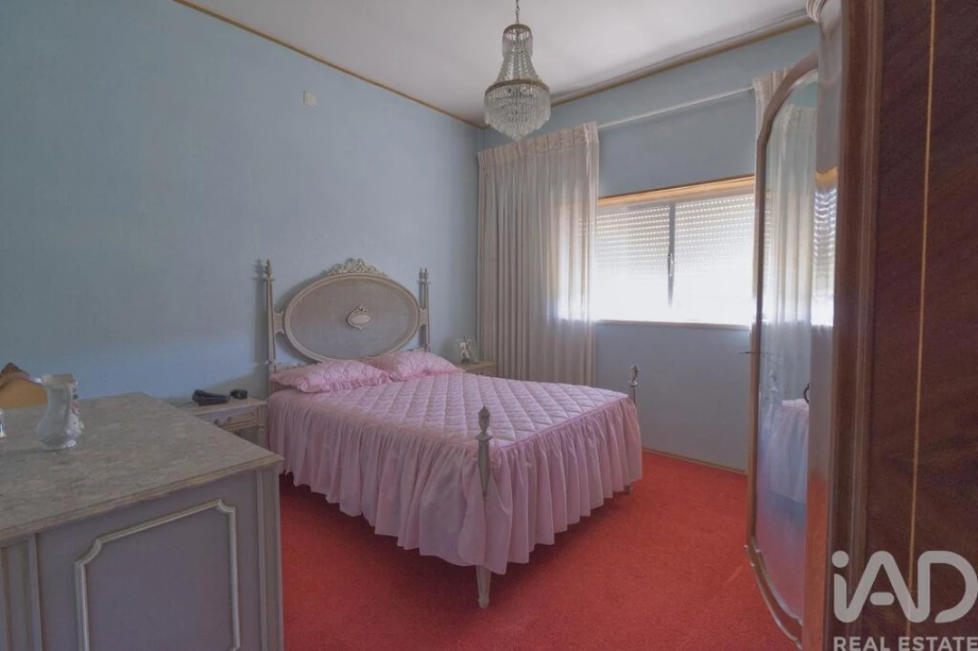 Moradia T5 para Venda em Monte Real e Carvide Foto 9