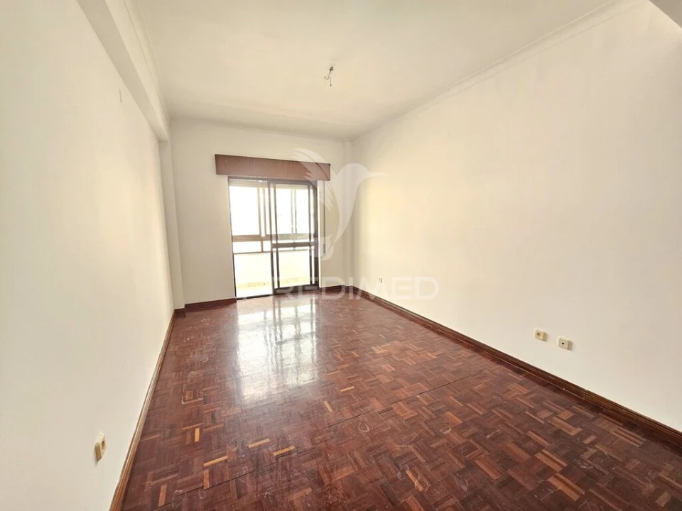 Apartamento T2 para Venda em Pinhal Novo Foto 17