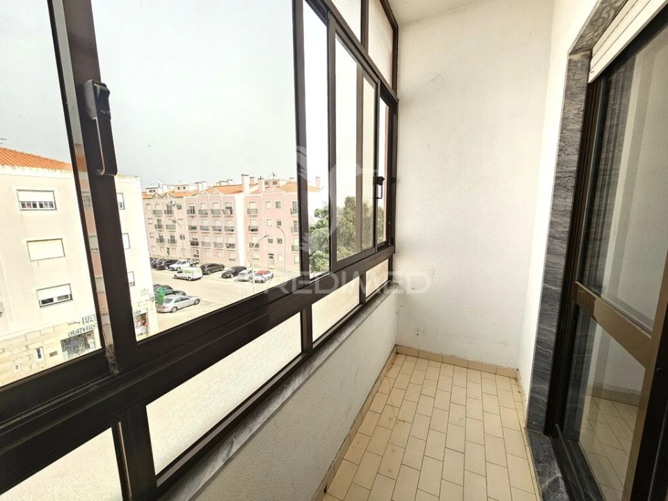 Apartamento T2 para Venda em Pinhal Novo Foto 19