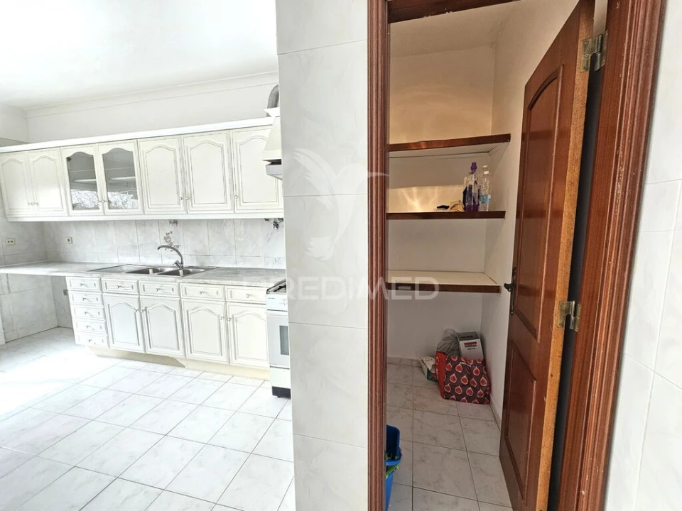 Apartamento T2 para Venda em Pinhal Novo Foto 4