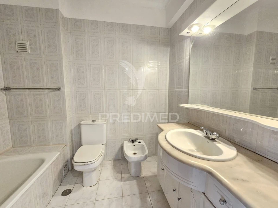 Apartamento T2 para Venda em Pinhal Novo Foto 13