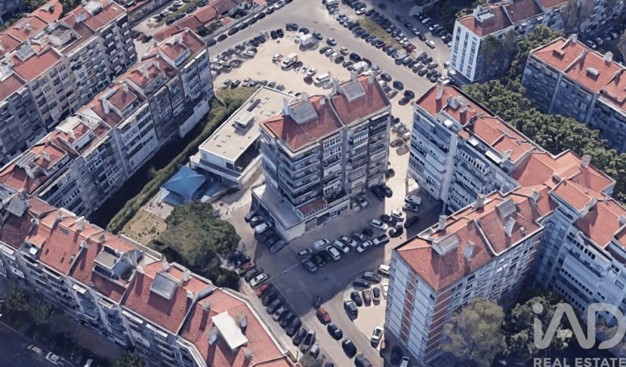 Apartamento T3 para Venda em Benfica Foto 16