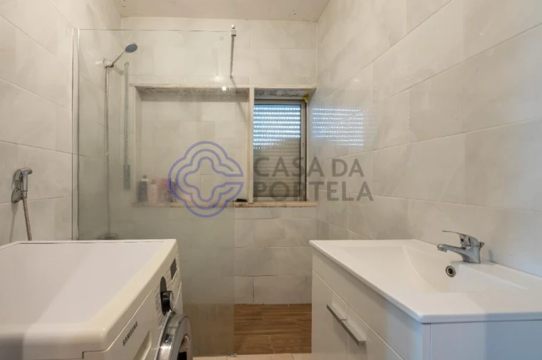 Apartamento T1 para Venda em Marinha Grande Foto 13