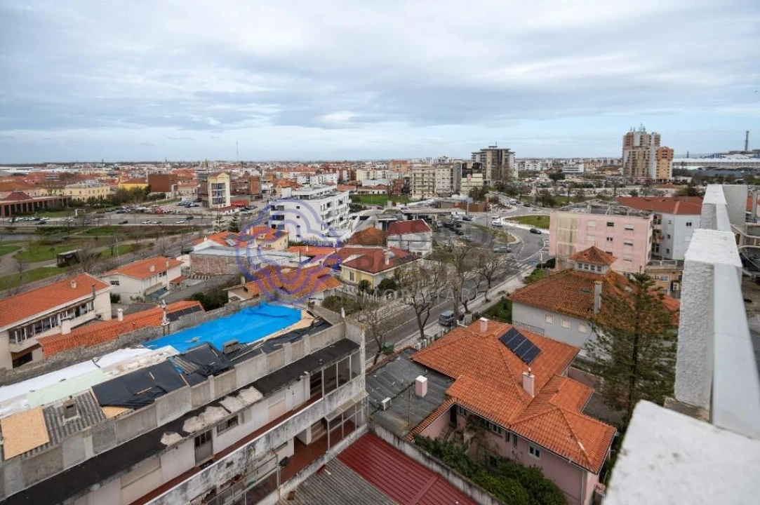 Apartamento T1 para Venda em Marinha Grande Foto 21