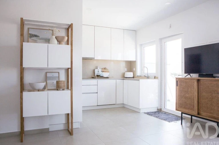 Apartamento T2 para Venda em Lagos (São Sebastião e Santa Maria) Foto 6