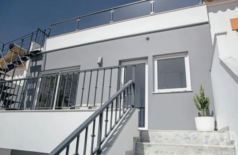 Apartamento T2 para Venda em Lagos (São Sebastião e Santa Maria) Foto 5