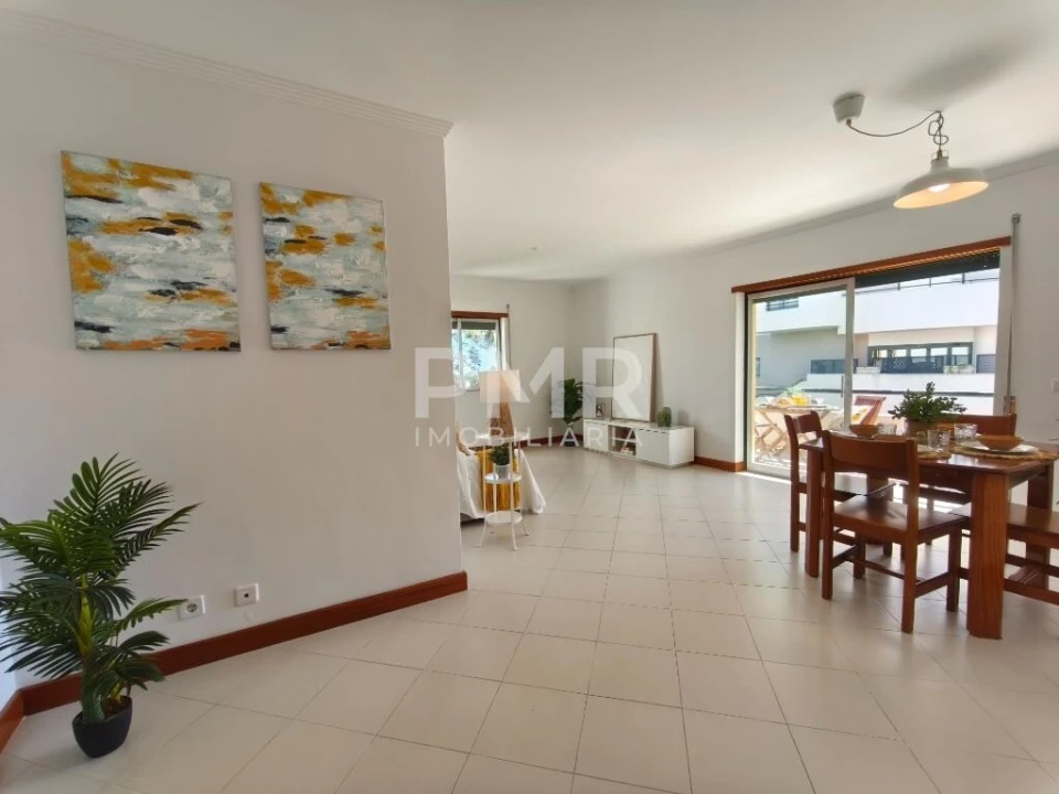 Apartamento T2 para Venda em Albufeira e Olhos de Água Foto 2