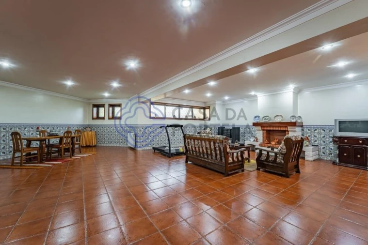 Moradia T5 para Venda em Castêlo da Maia Foto 29