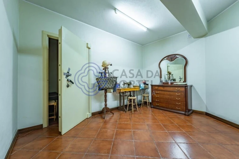 Moradia T5 para Venda em Castêlo da Maia Foto 37