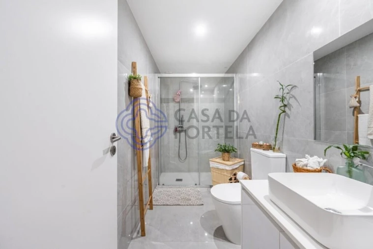 Moradia T3 para Venda em Mafamude e Vilar do Paraíso Foto 9