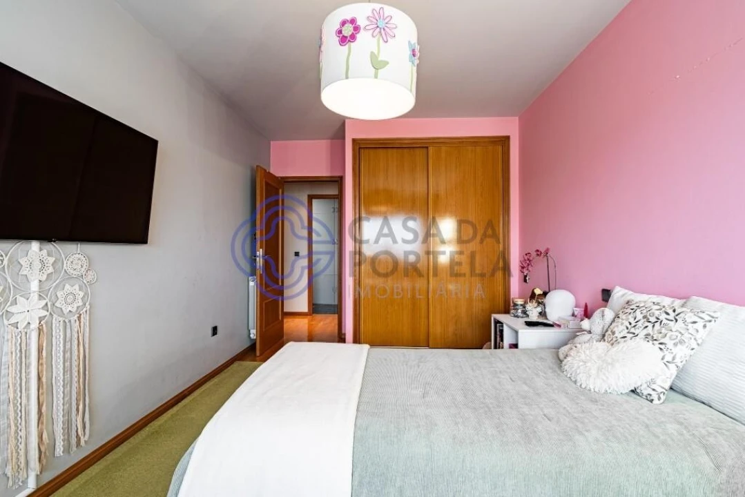 Apartamento T2 para Venda em Cidade da Maia Foto 25