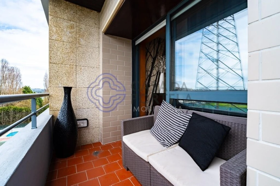 Apartamento T2 para Venda em Cidade da Maia Foto 10