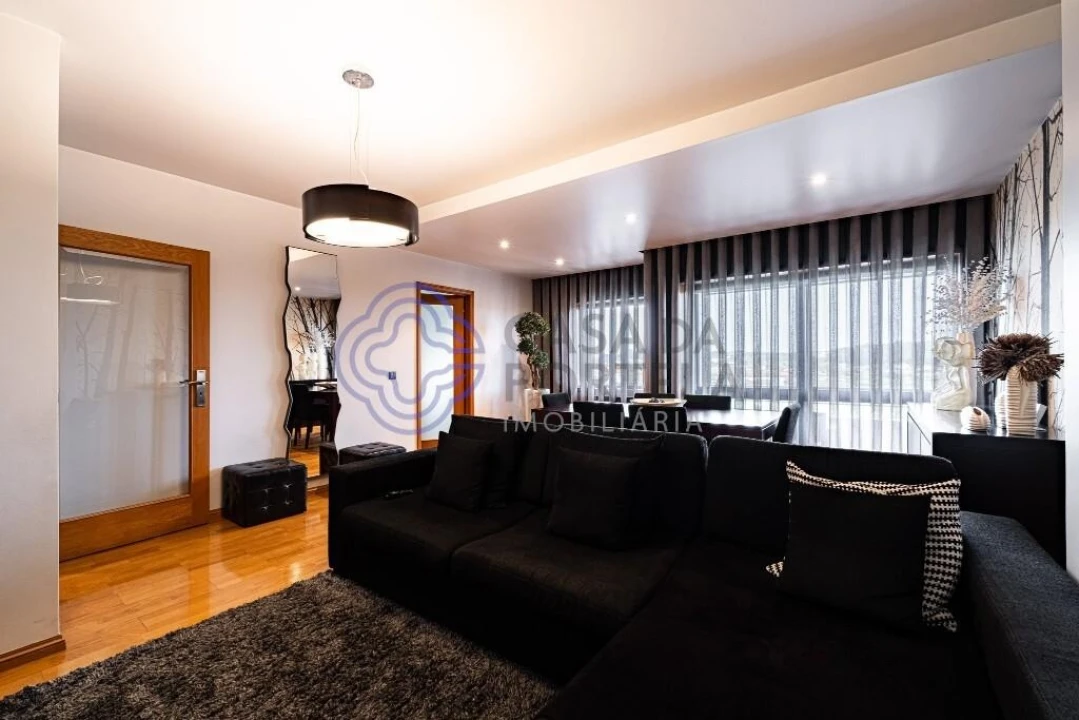 Apartamento T2 para Venda em Cidade da Maia Foto 7