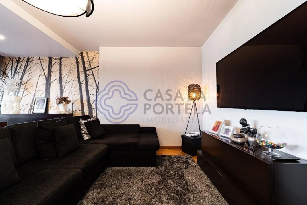 Apartamento T2 para Venda em Cidade da Maia Foto 3