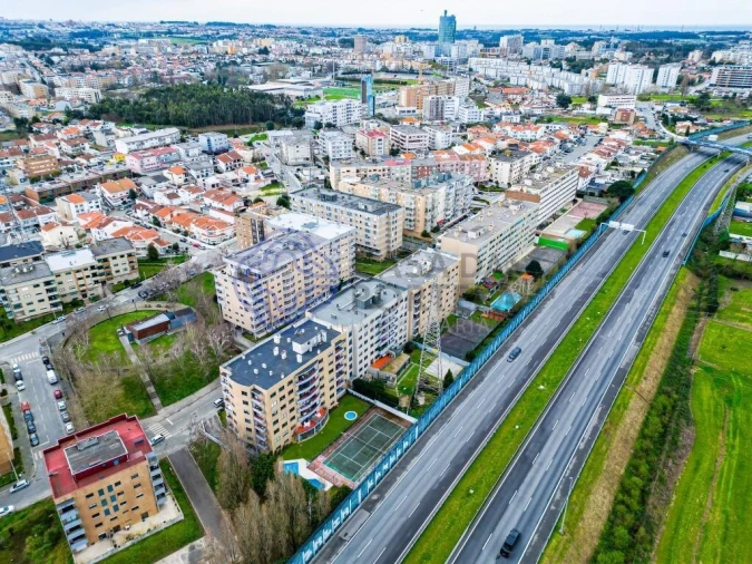 Apartamento T2 para Venda em Cidade da Maia Foto 47