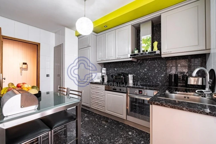 Apartamento T2 para Venda em Cidade da Maia Foto 17