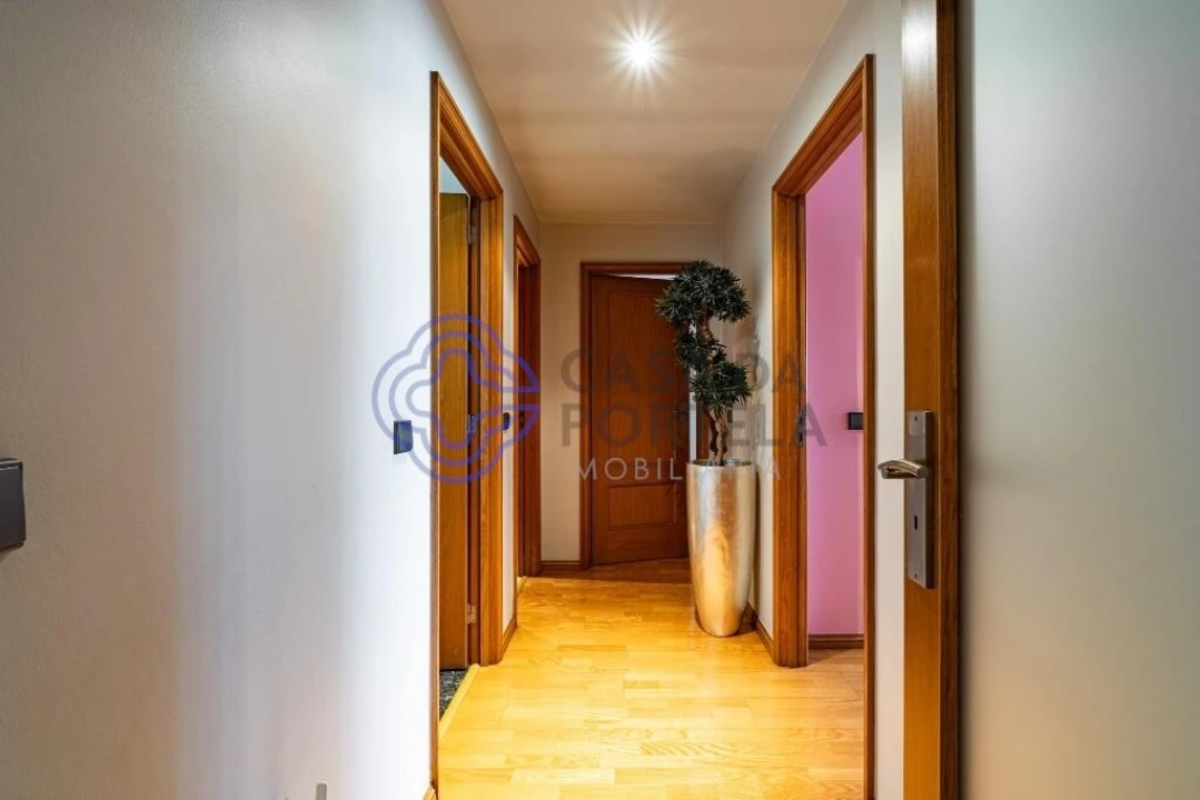 Apartamento T2 para Venda em Cidade da Maia Foto 21