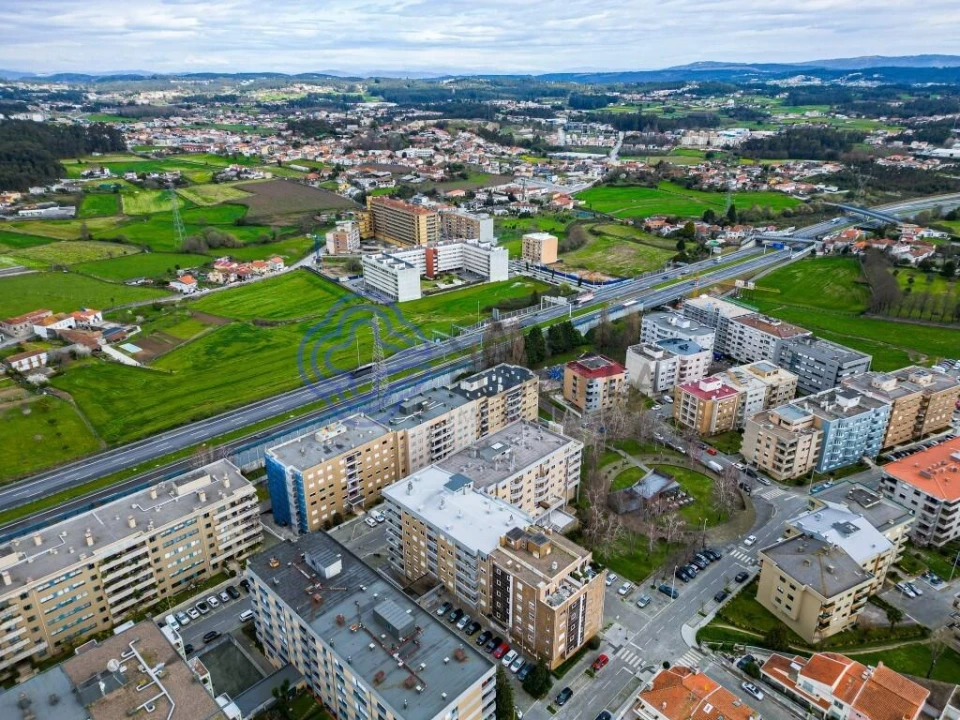 Apartamento T2 para Venda em Cidade da Maia Foto 49